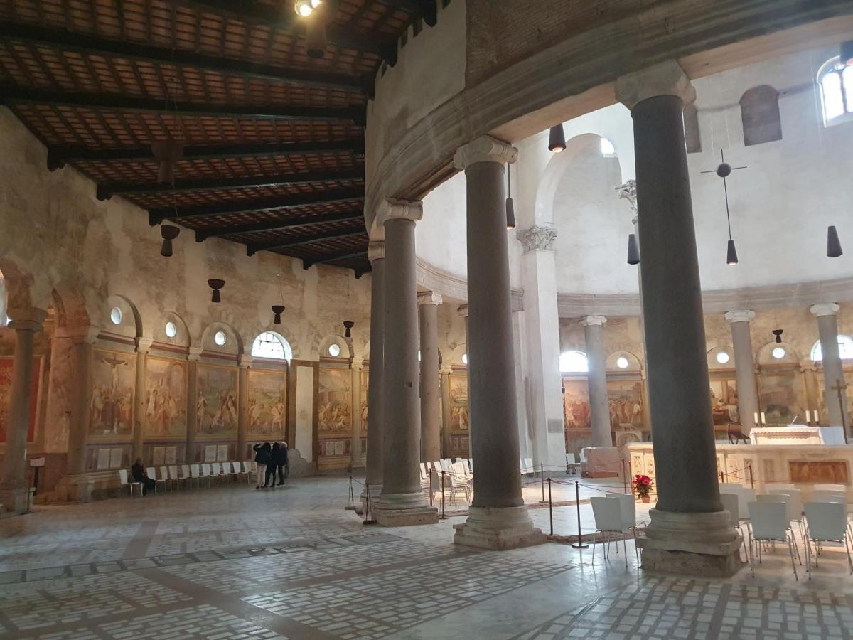Mini Appartamento Colosseo Roma Ngoại thất bức ảnh